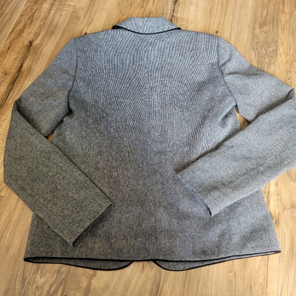 NWT GAP Size 6 Ladies Jacket - Picture 3 of 9